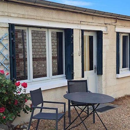 Maisonnette Pont De L'Arche Εξωτερικό φωτογραφία